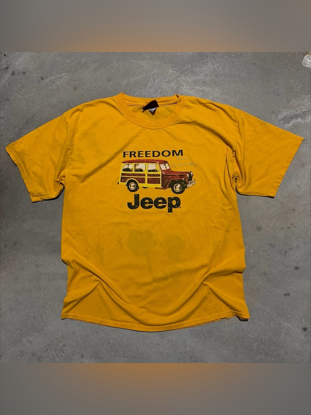 Vintage Y2K Jeep Car Freedom Short Sleeve Shirt
